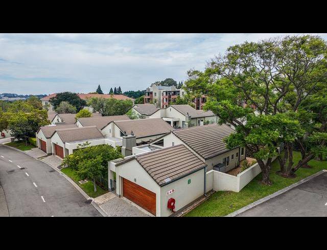 2 BEDROOM TOWNHOUSE FOR SALE IN BRYANSTON